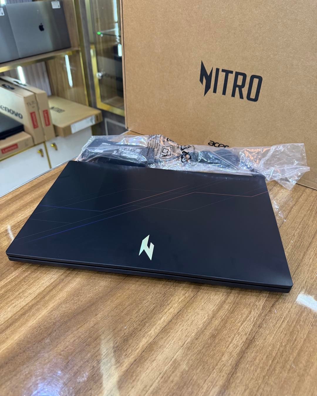 🆕 GAMING BY ACER NITRO V15 : SERIE- ANV15-52-57BB  (  NEUF EN CARTON)